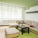 Bright 1Bdr Apartment In The City Center