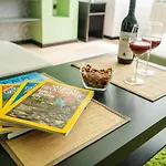 Bright 1Bdr Apartment In The City Center